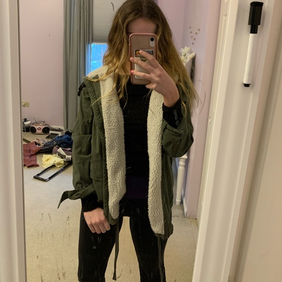 Jacket - Picture 2 of 5